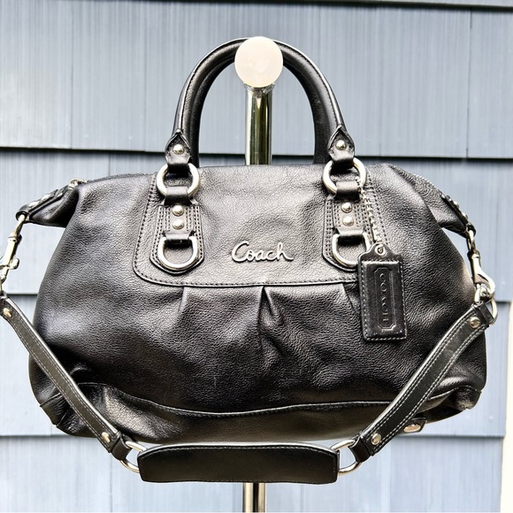 Coach Ashley Black Leather Satchel Style F15445 Purse - Picture 2 of 16